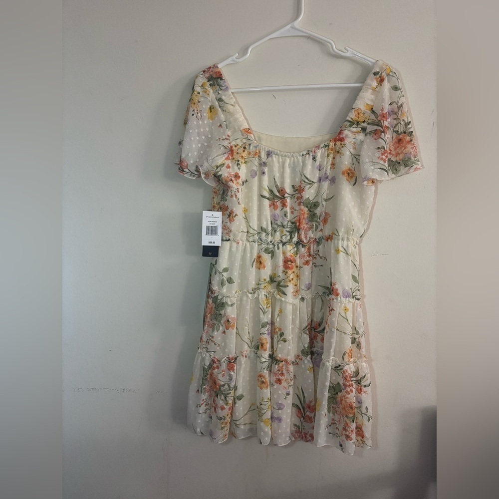 City Triangles mini dress Floral Short Sleeve Size 7